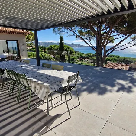 Moderne Avec Piscine Chauffee, Climatisation, Proche Des Elephants - Fr-1-780-14 Sainte-Maxime
