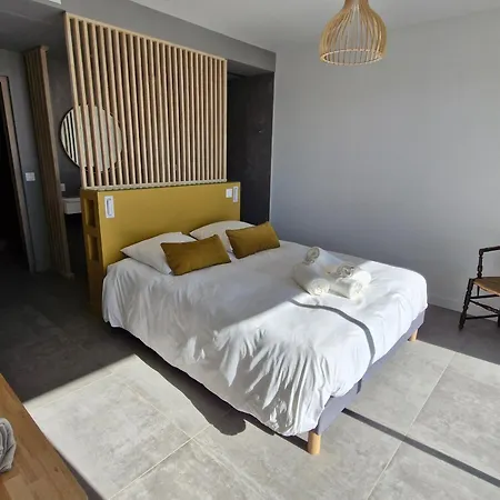 Moderne Avec Piscine Chauffee, Climatisation, Proche Des Elephants - Fr-1-780-14