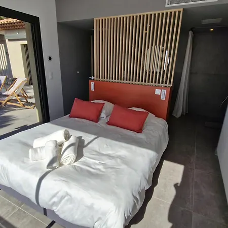 Moderne Avec Piscine Chauffee, Climatisation, Proche Des Elephants - Fr-1-780-14 *